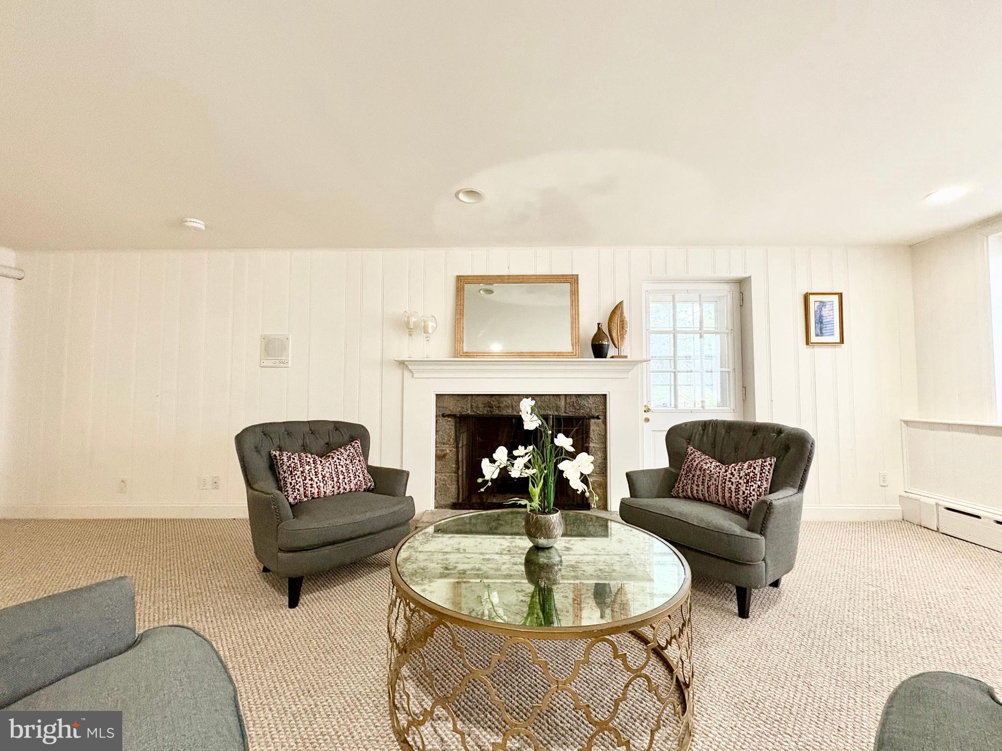 WYNNEWOOD - Residential