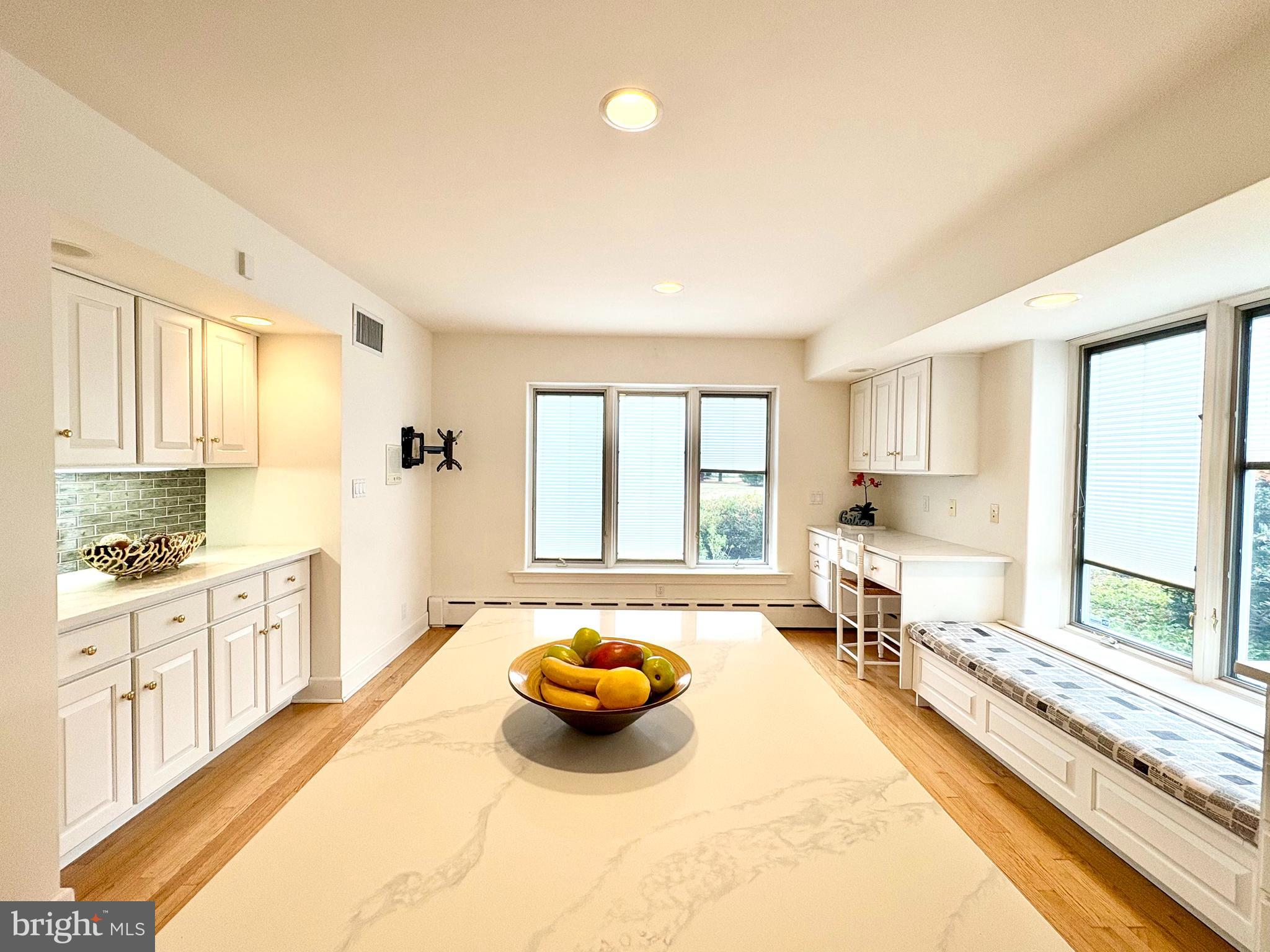 WYNNEWOOD - Residential