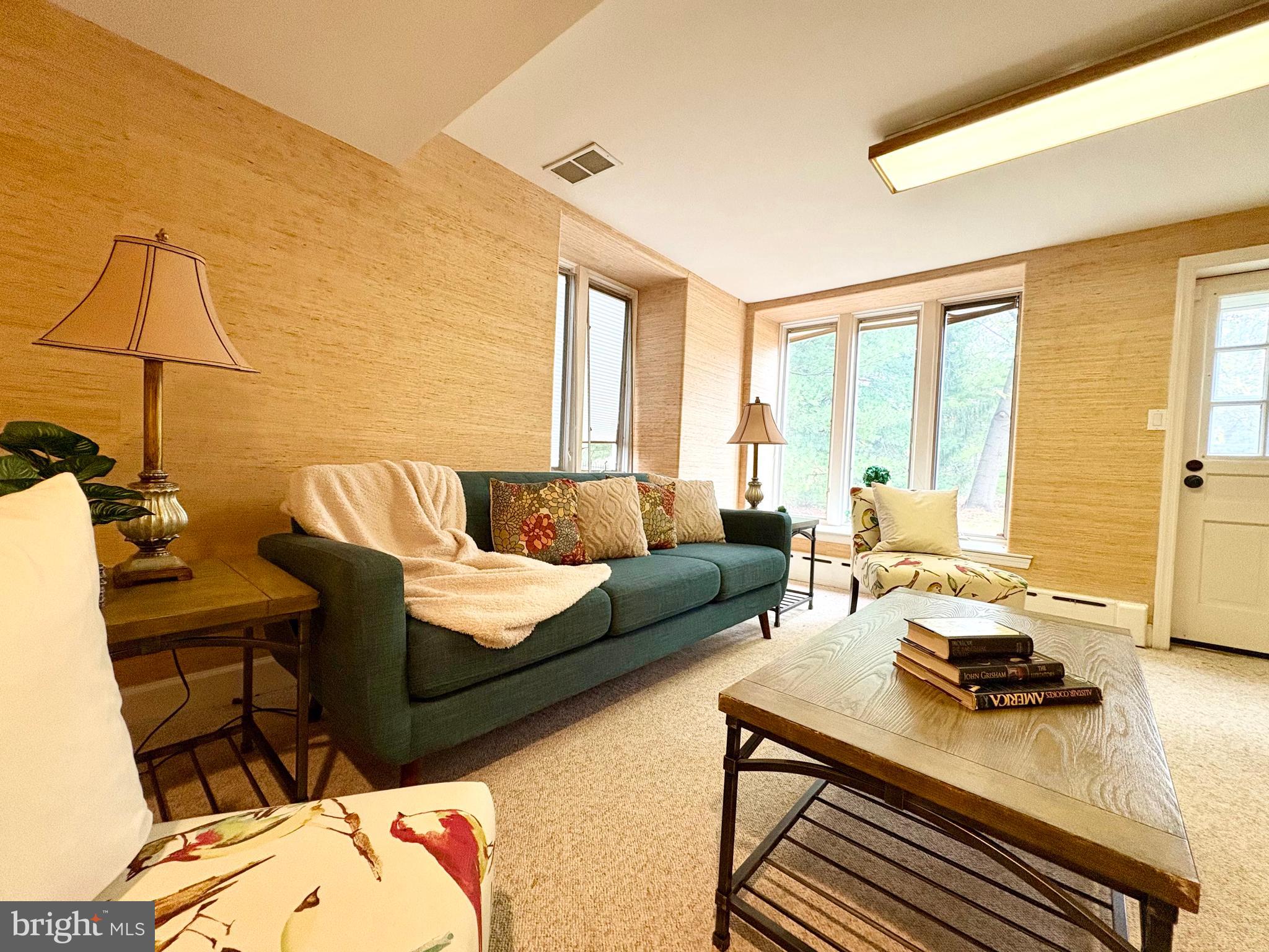 WYNNEWOOD - Residential