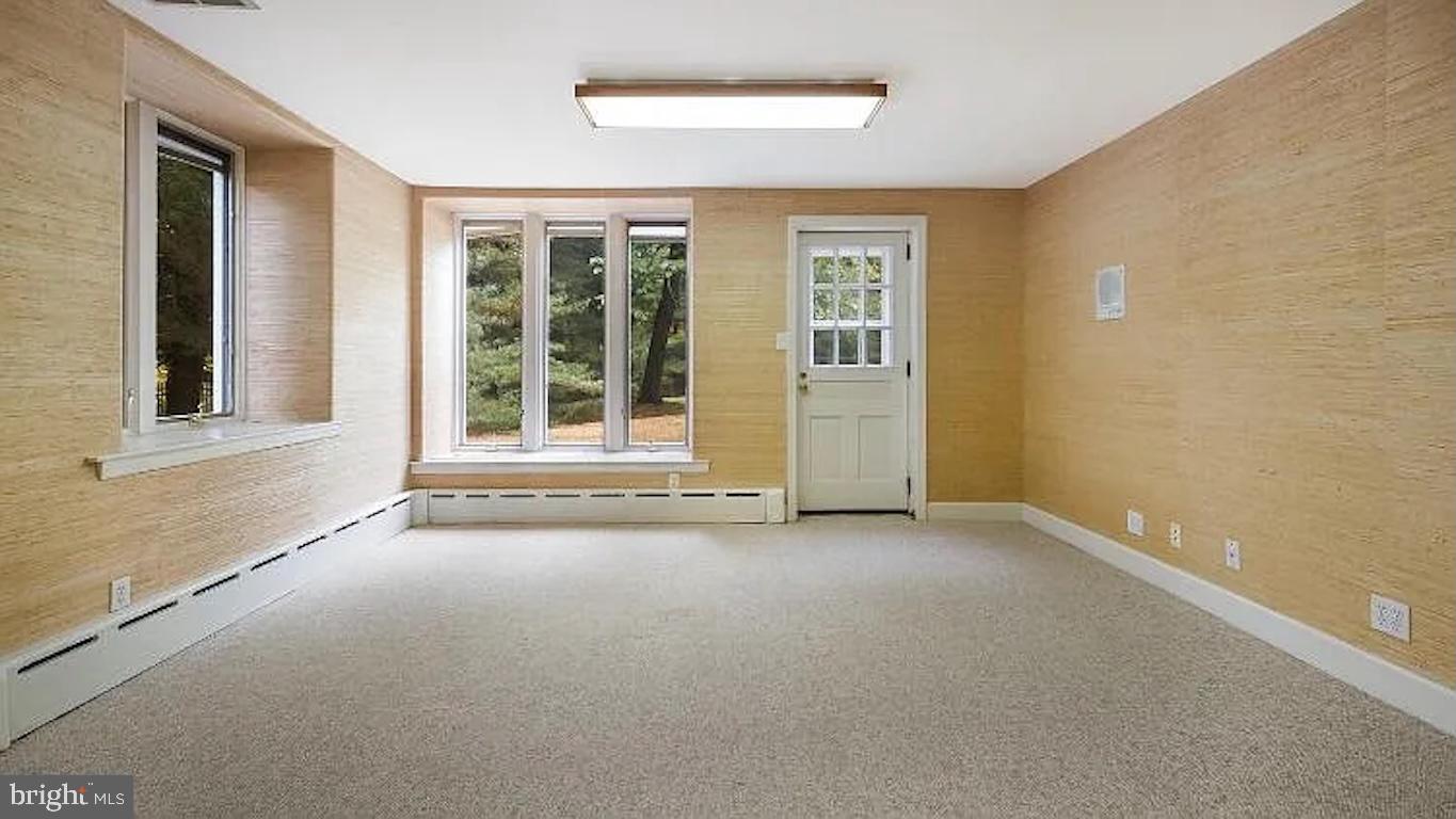 WYNNEWOOD - Residential