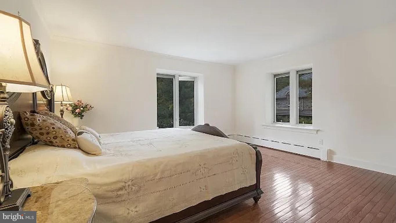 WYNNEWOOD - Residential