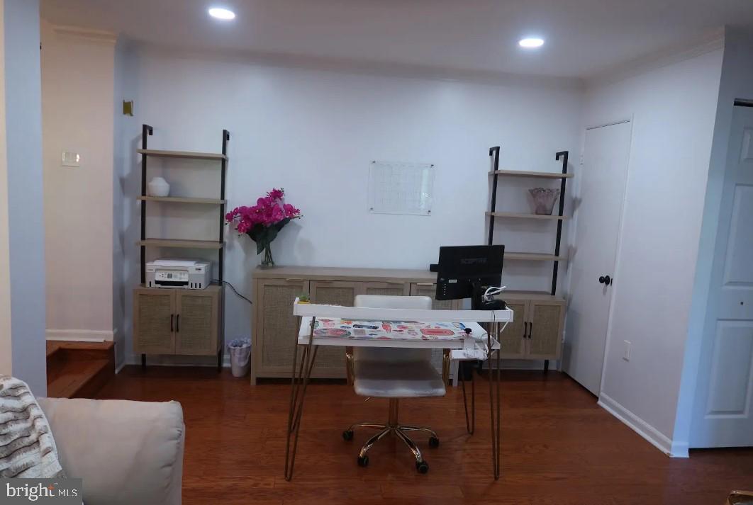 Property Search 15607 DORSET ROAD 43