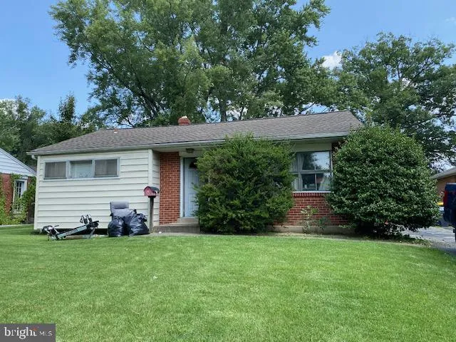 Wilmington, Delaware 19803, United States, 3 Bedrooms Bedrooms, ,1 BathroomBathrooms,Residential,Pending,135171