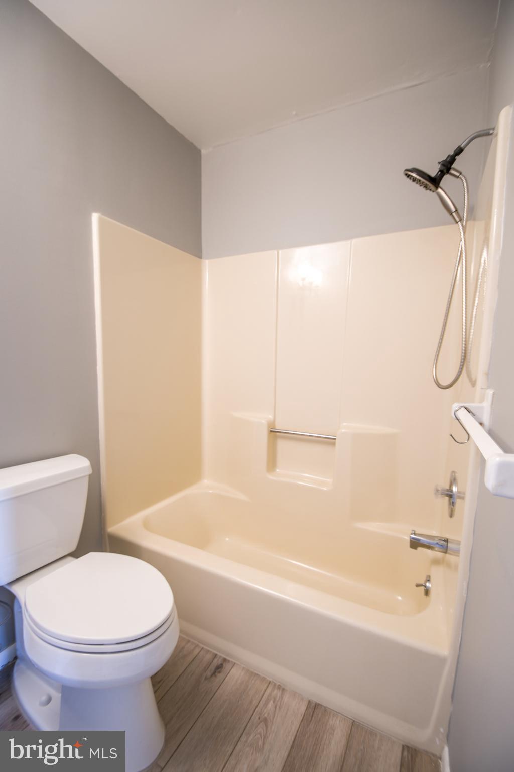 LUKENS ESTATE - Residential