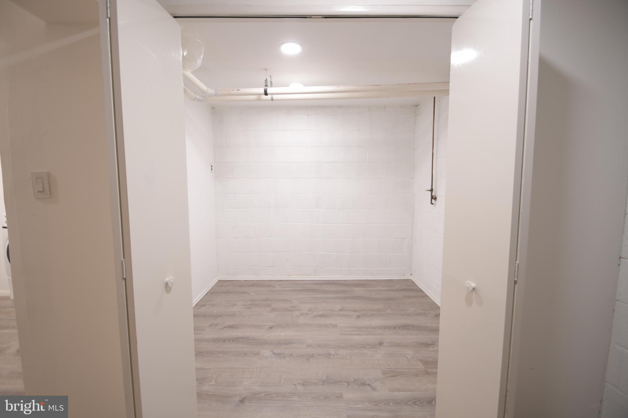 LUKENS ESTATE - Residential