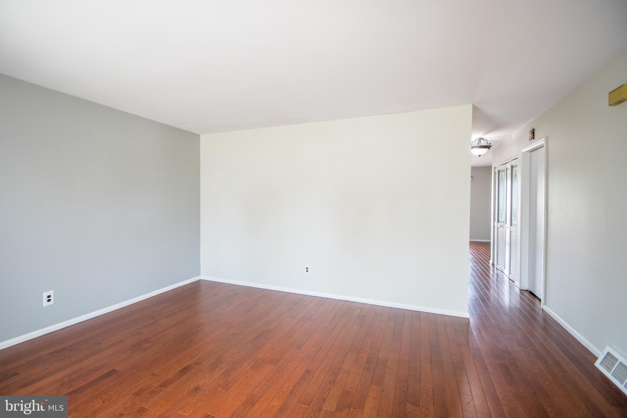 LUKENS ESTATE - Residential