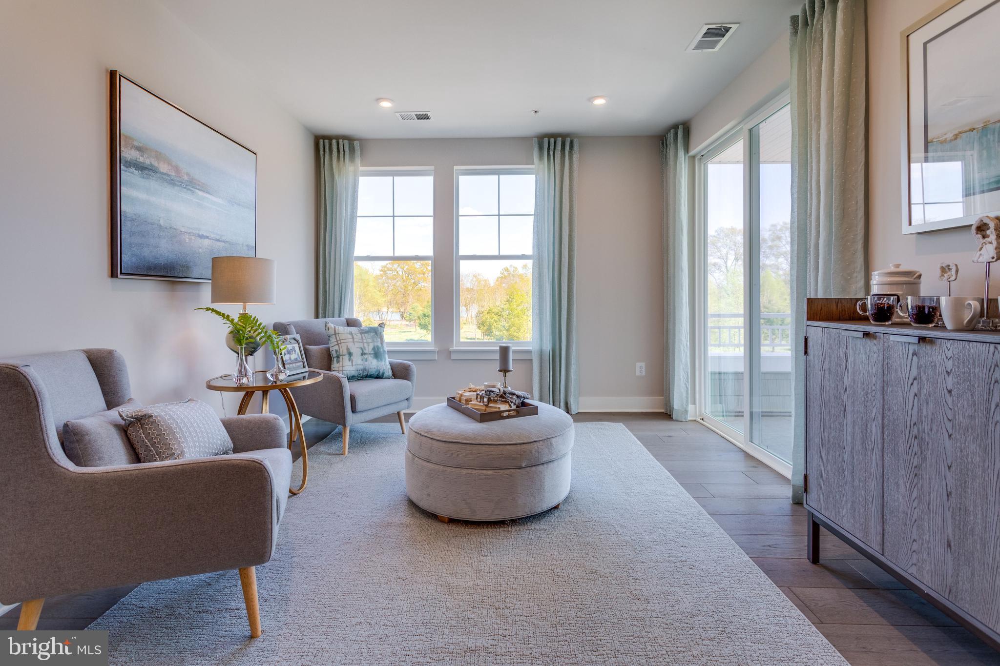 FOUR SEASONS AT KENT ISLAND - Residential