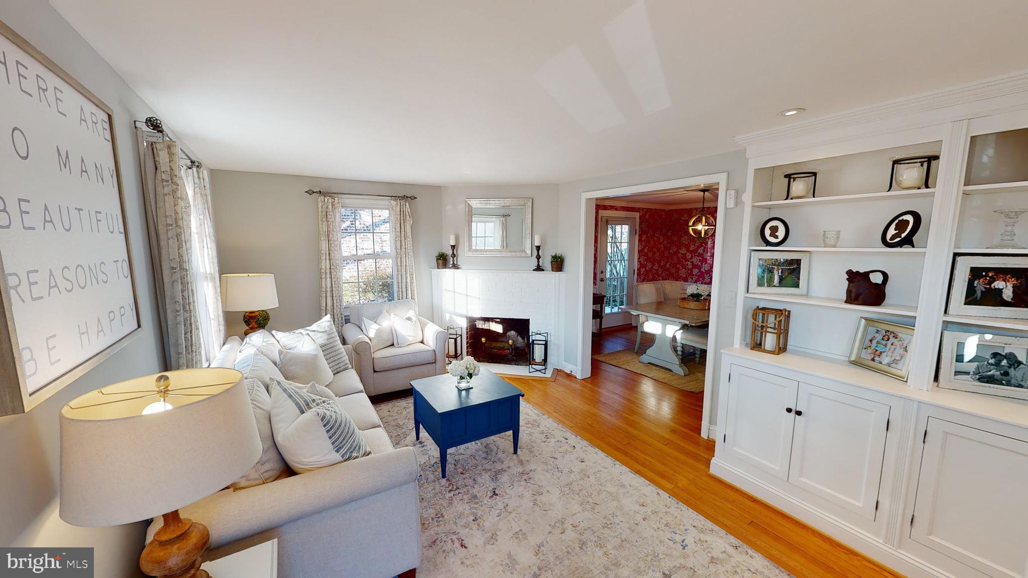 SOUTHLAND HILLS - Residential