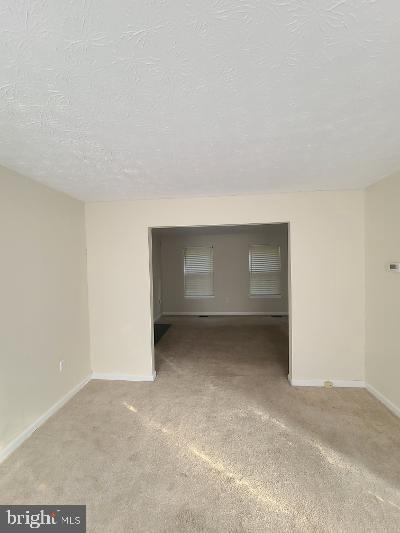 SOUTH HAMPTON SUB - Residential