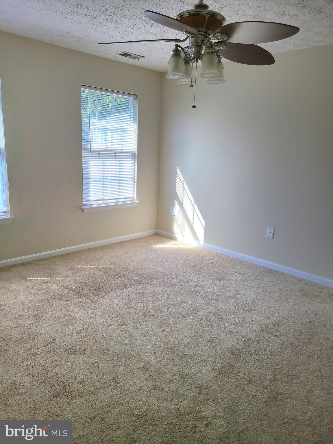 SOUTH HAMPTON SUB - Residential