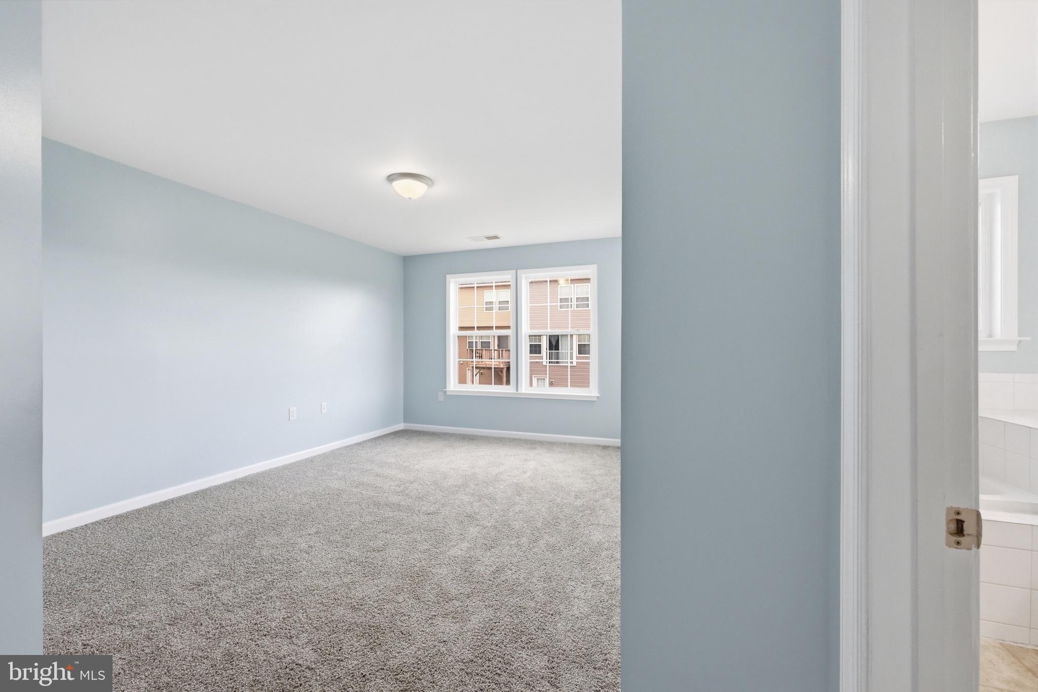 KENSINGTON TERRACE - Residential