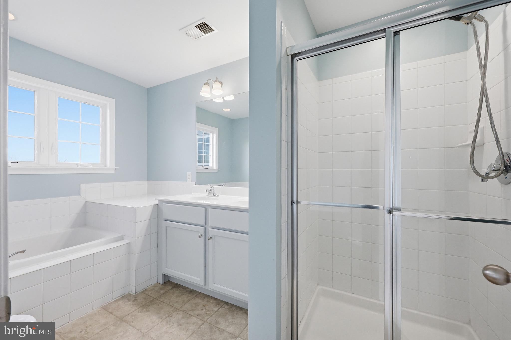 KENSINGTON TERRACE - Residential