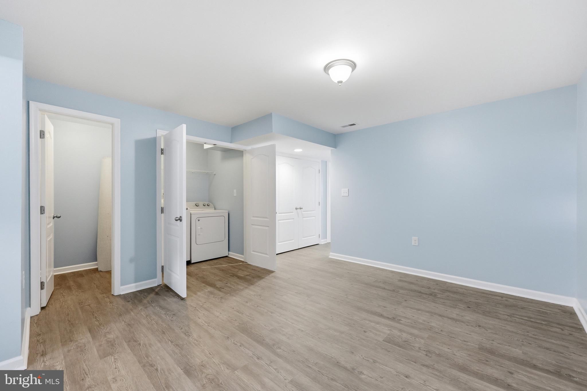 KENSINGTON TERRACE - Residential