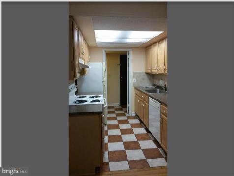 SHADOWOOD - Residential Lease