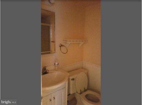 SHADOWOOD - Residential Lease