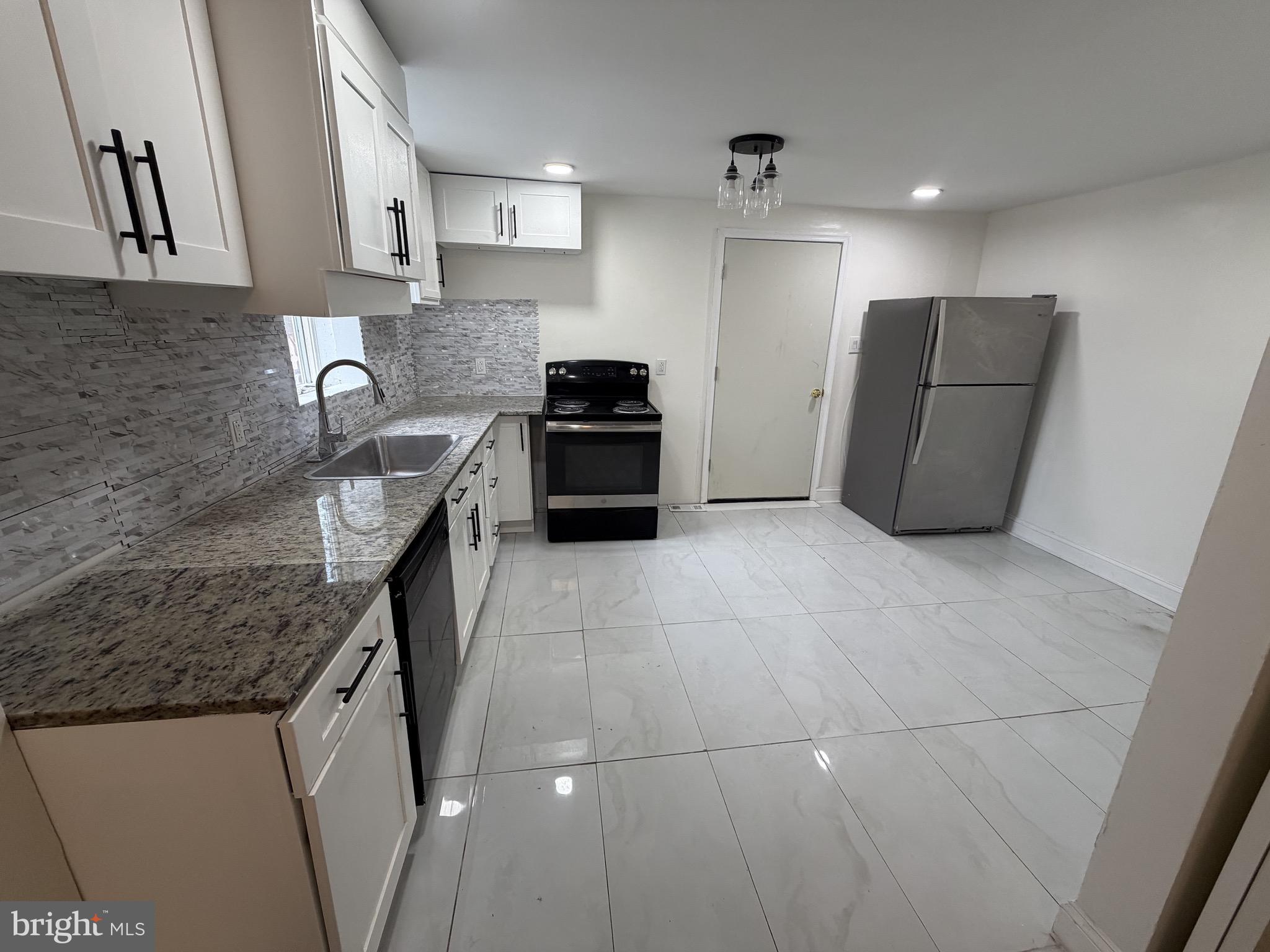 SHARON HILL - Residential