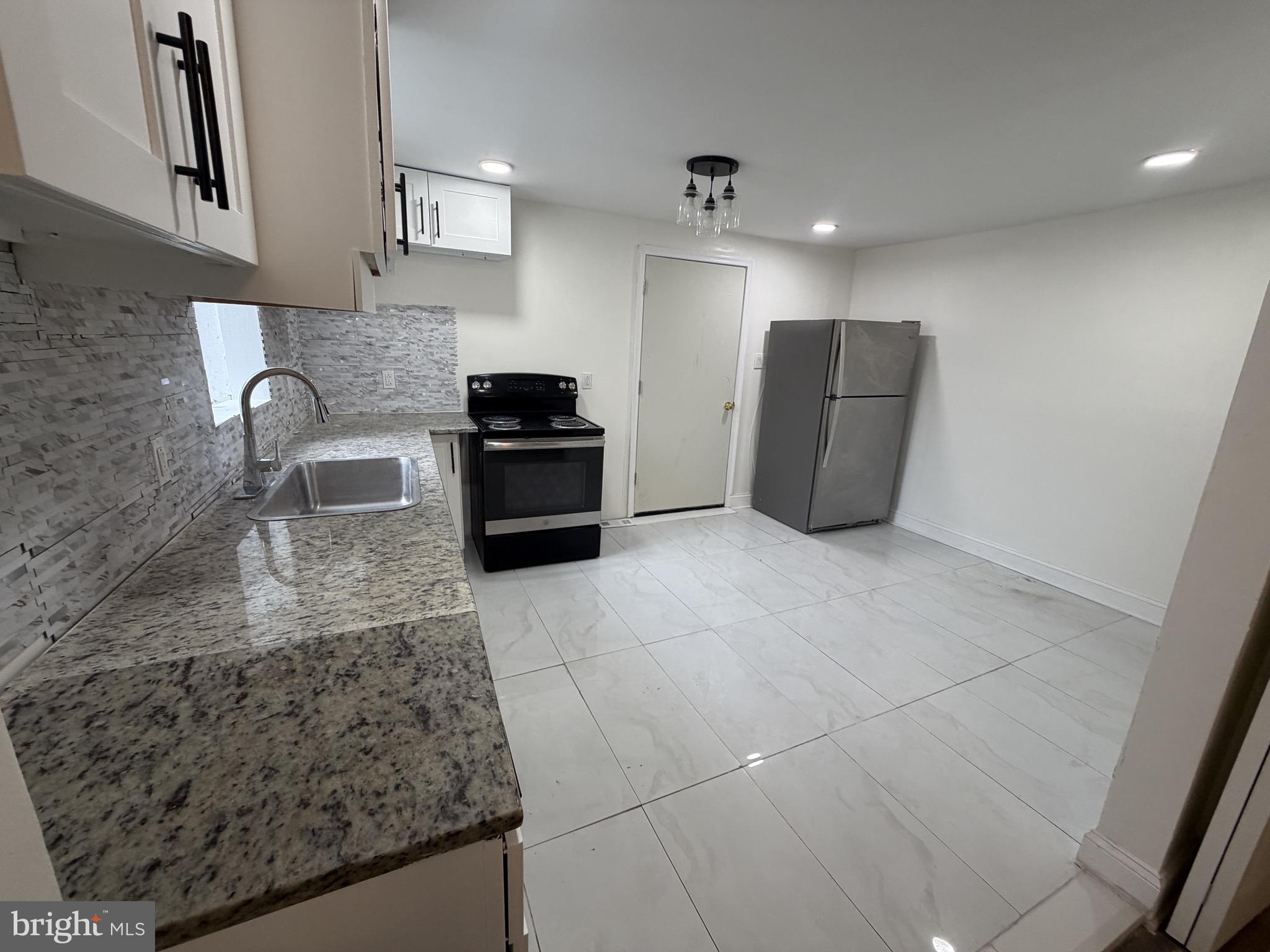 SHARON HILL - Residential