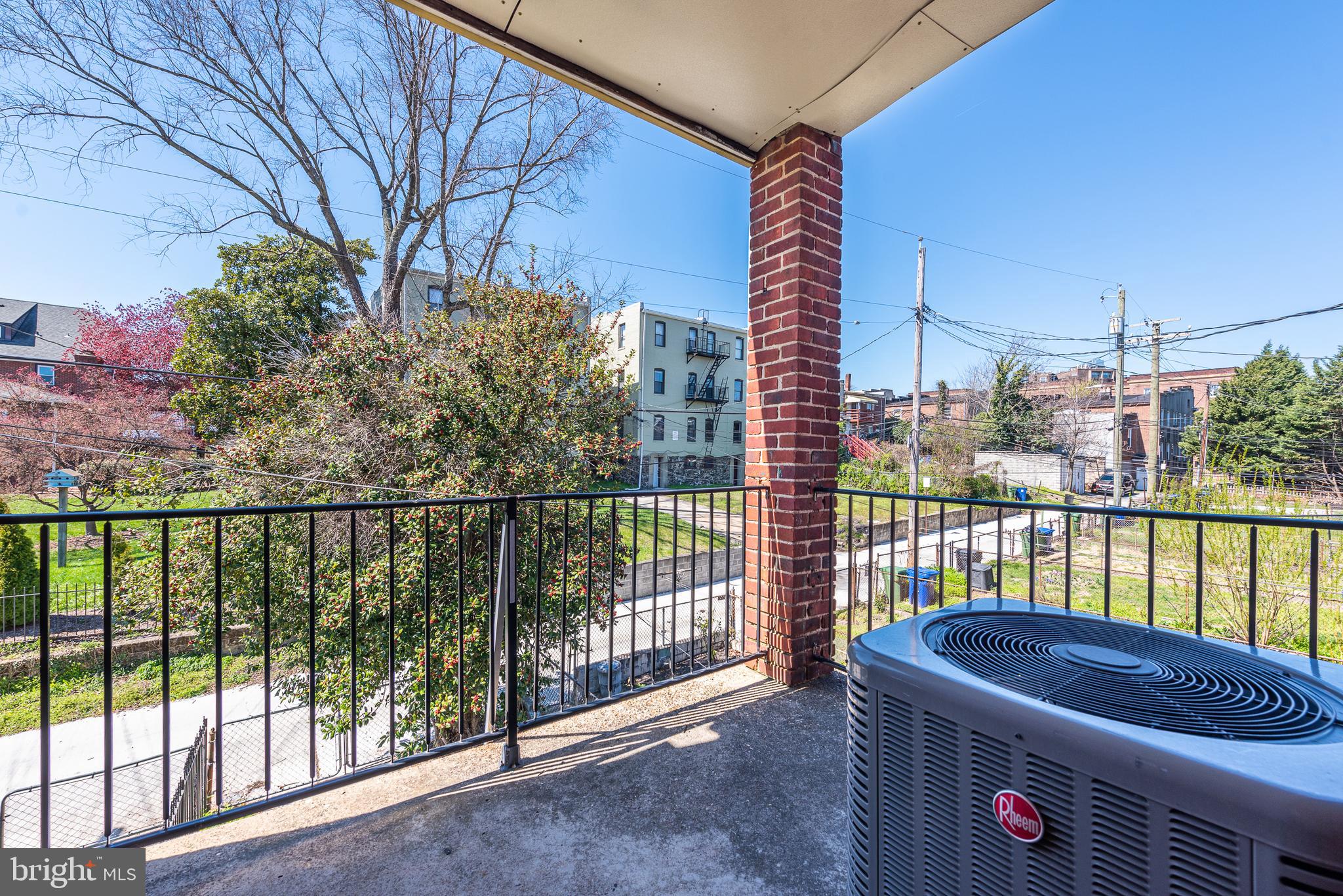 RESERVOIR HILL - Residential