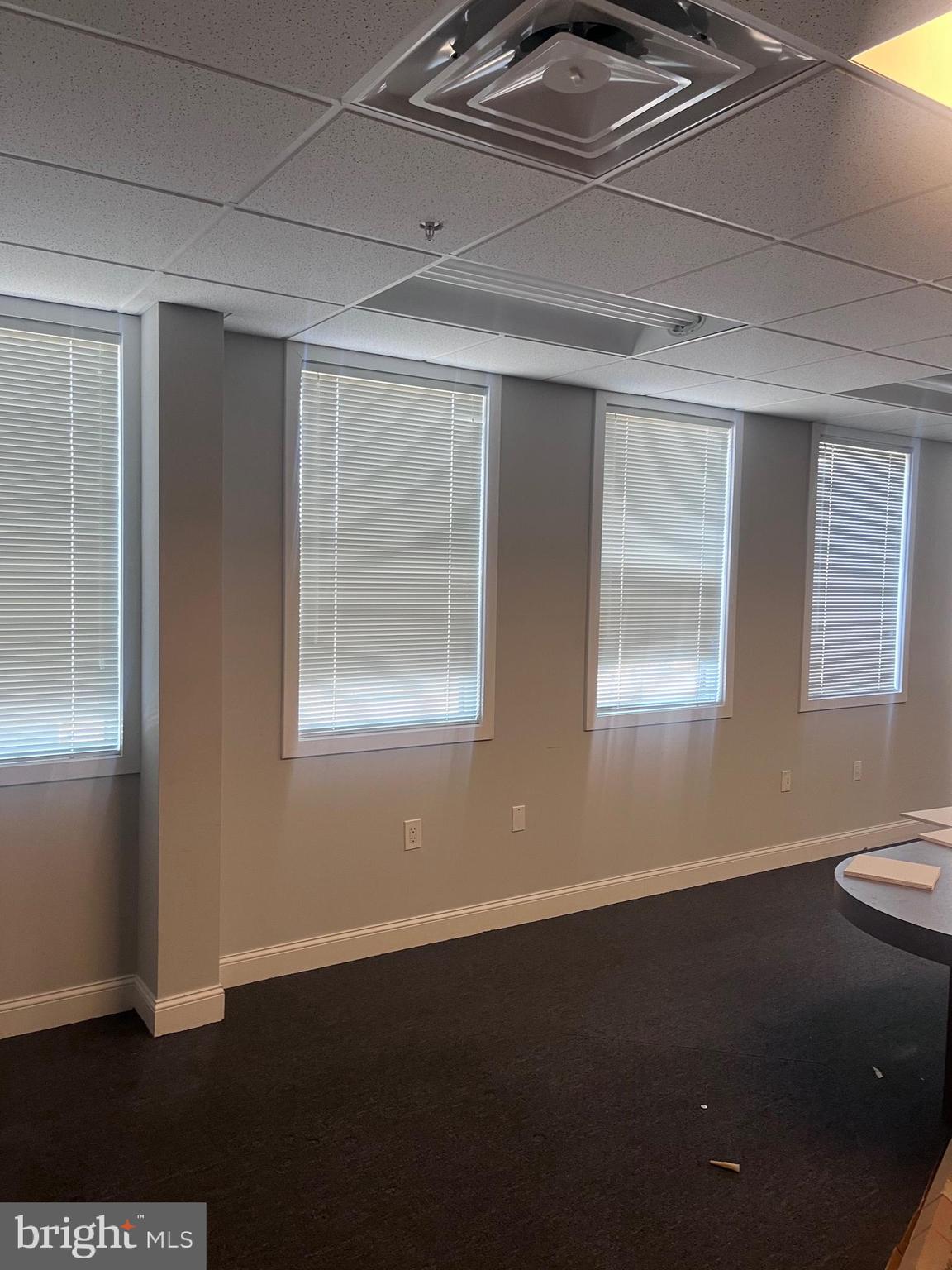 370 E MAPLE AVENUE 204