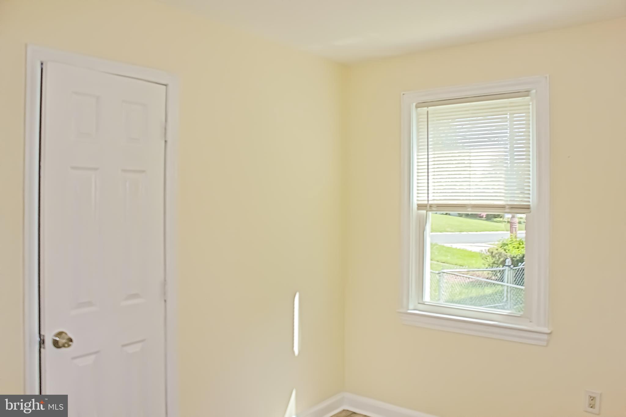 ROCKCREST - Residential Lease