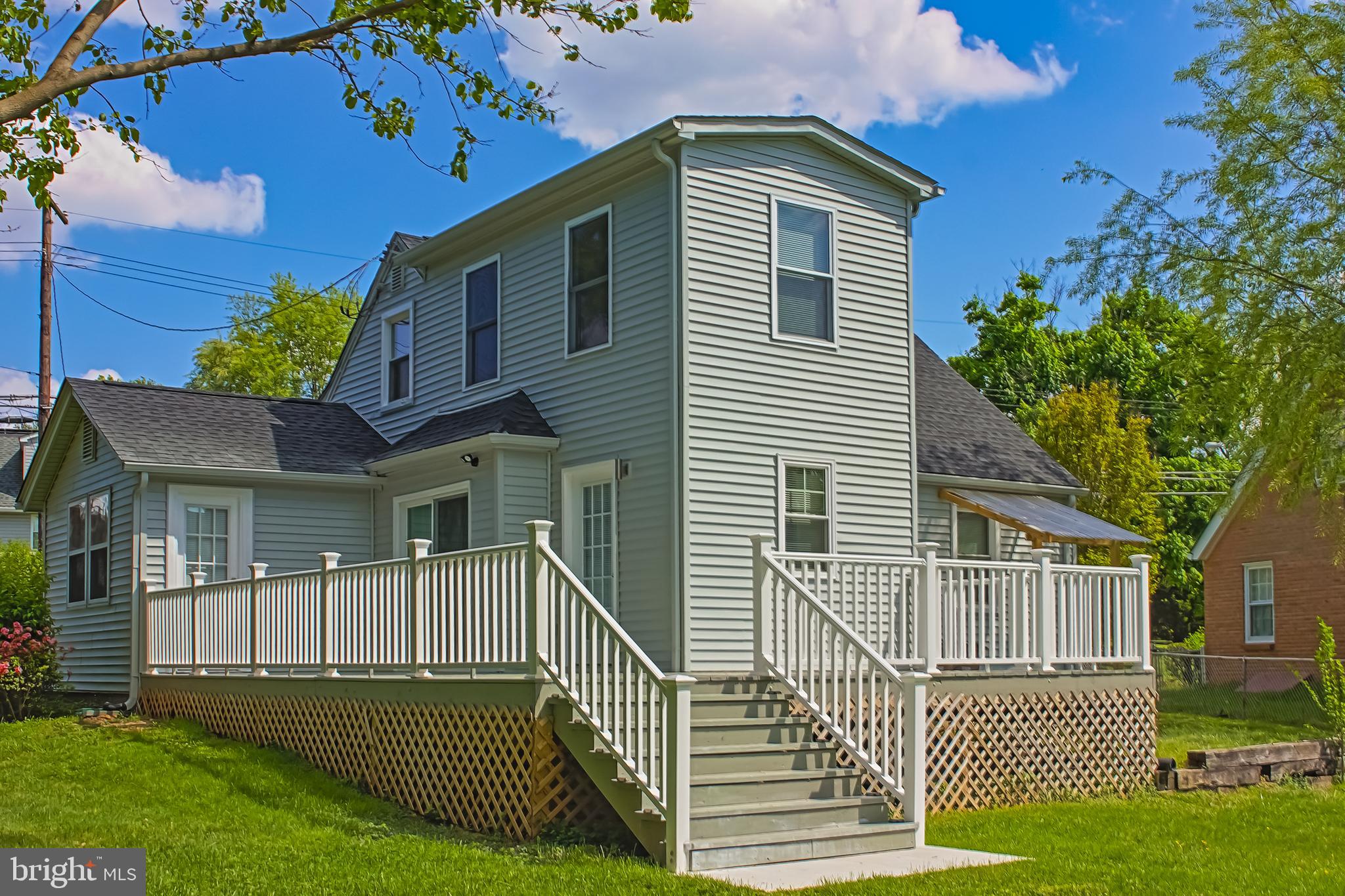 ROCKCREST - Residential Lease