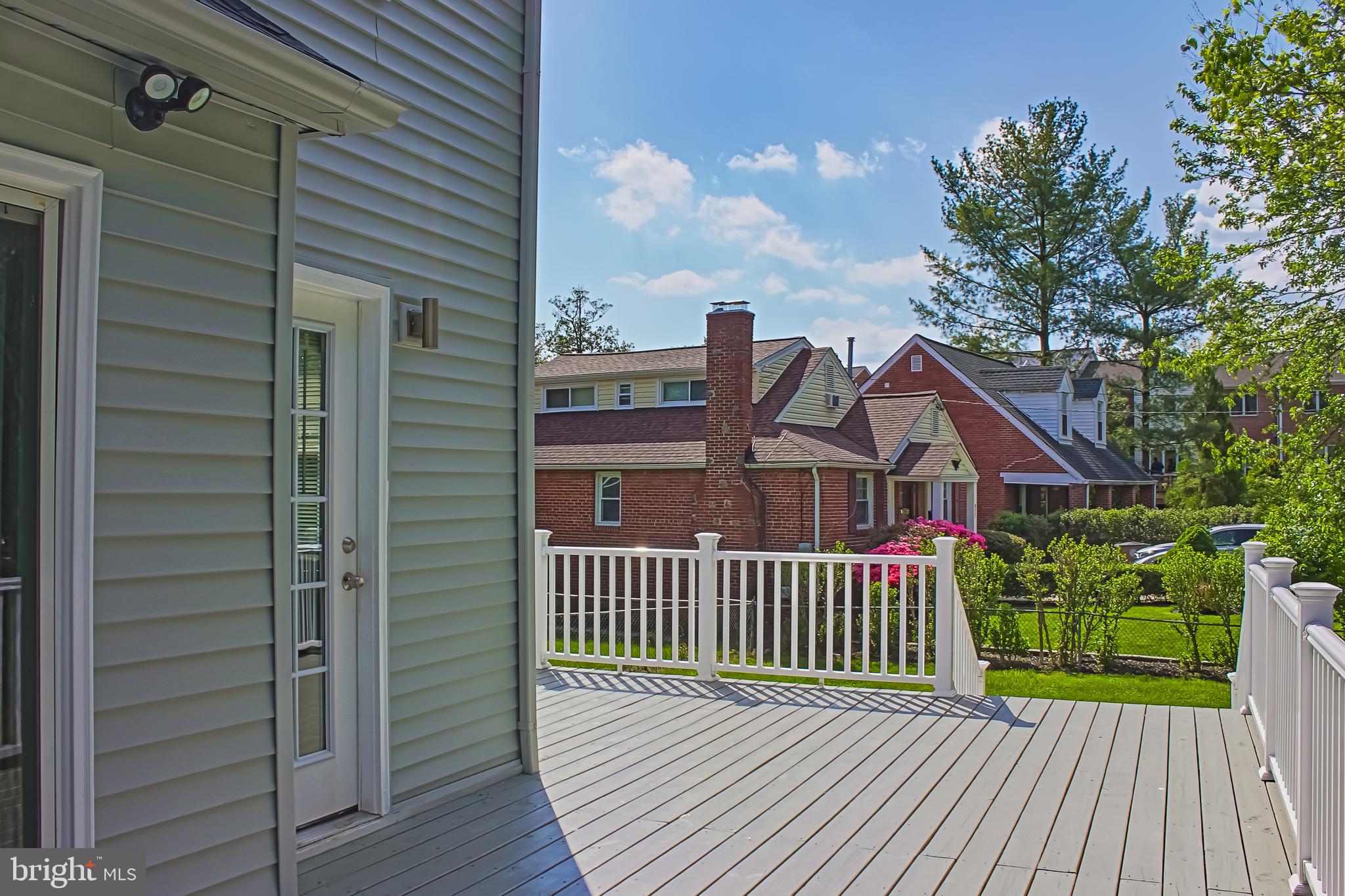 ROCKCREST - Residential Lease