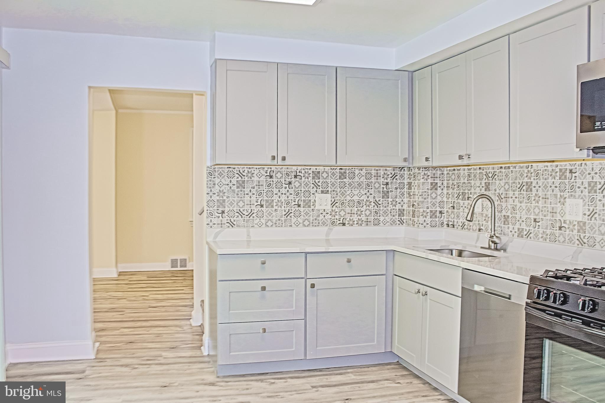 ROCKCREST - Residential Lease