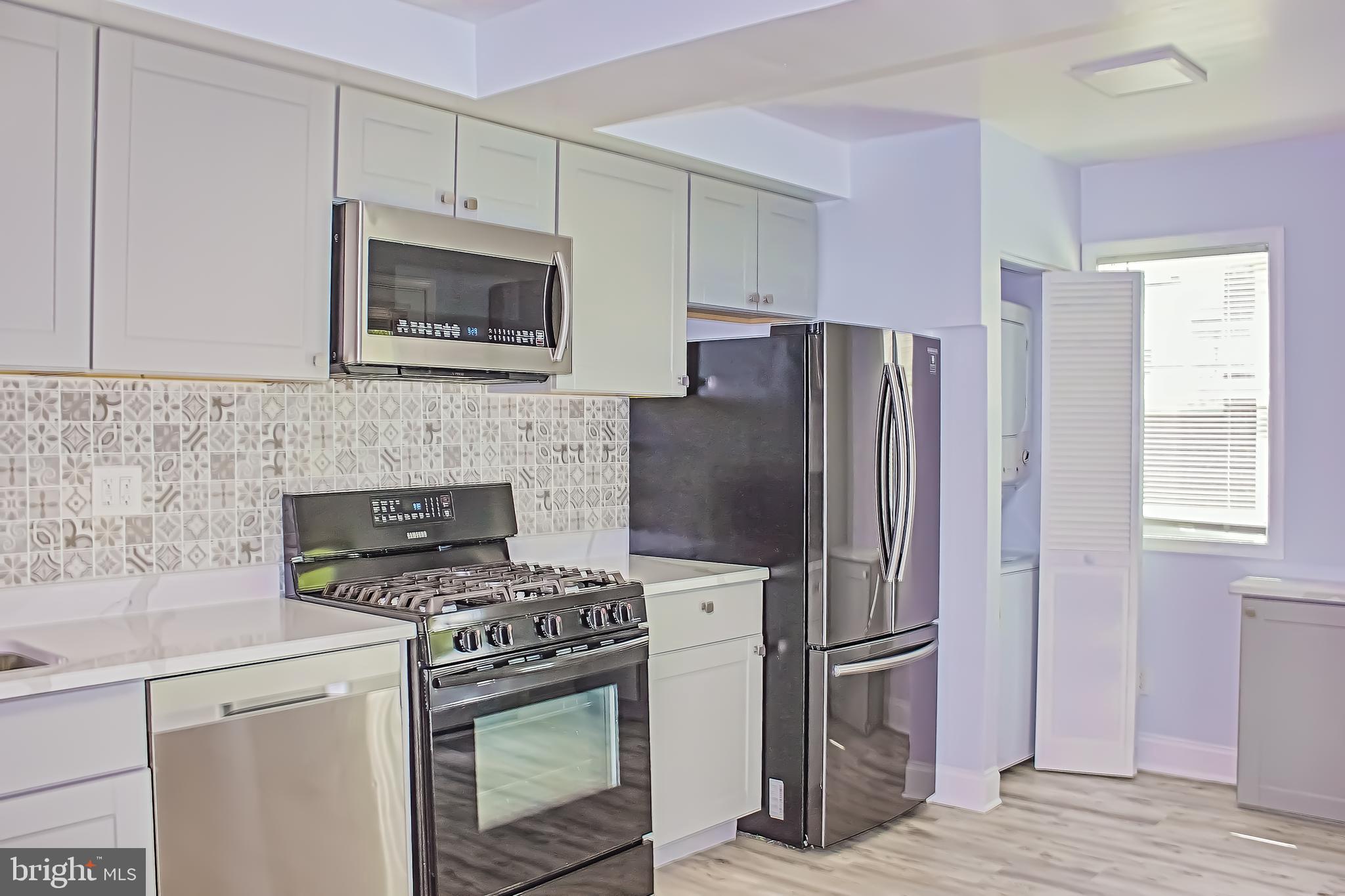 ROCKCREST - Residential Lease