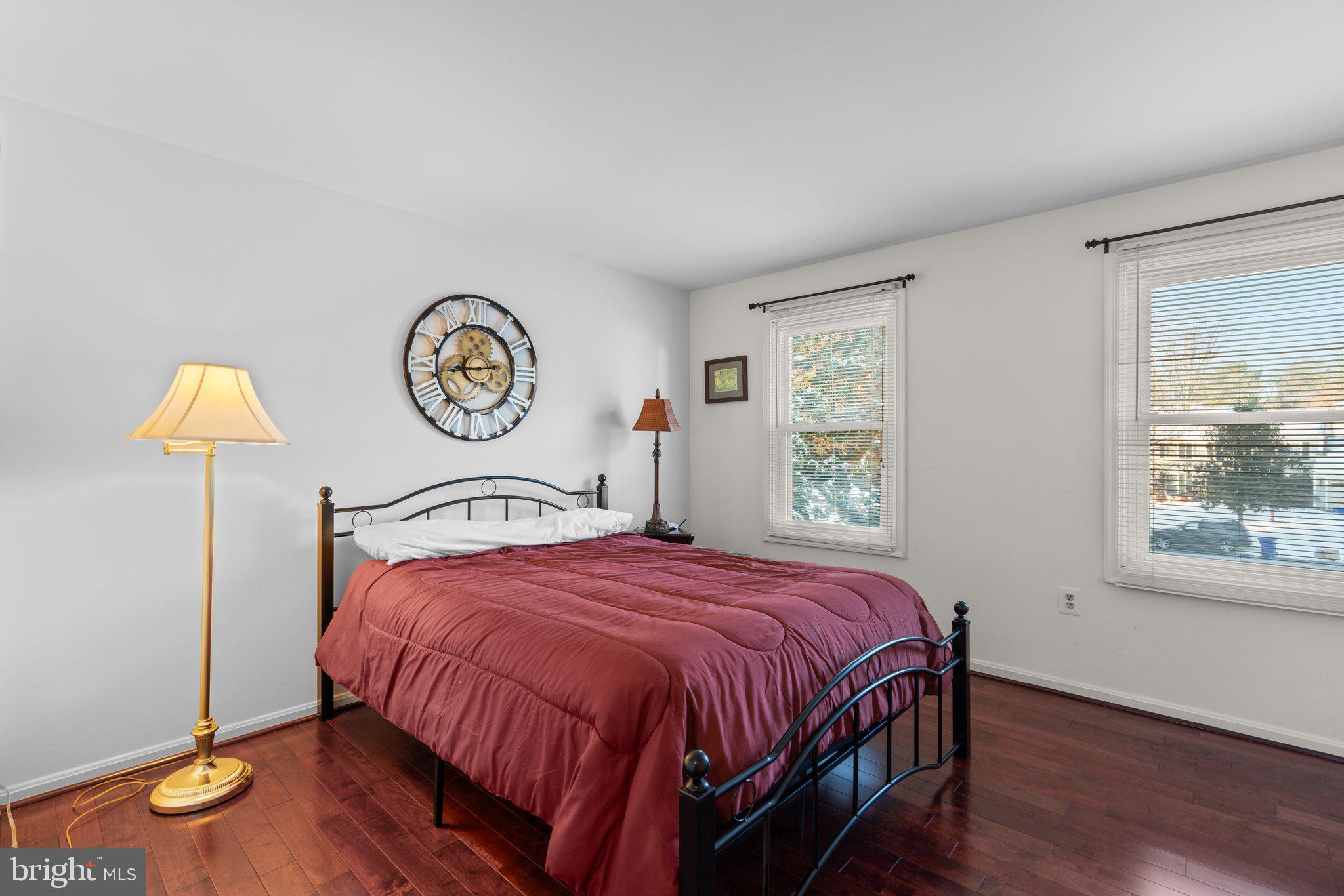 MILL CREEK SOUTH - Residential