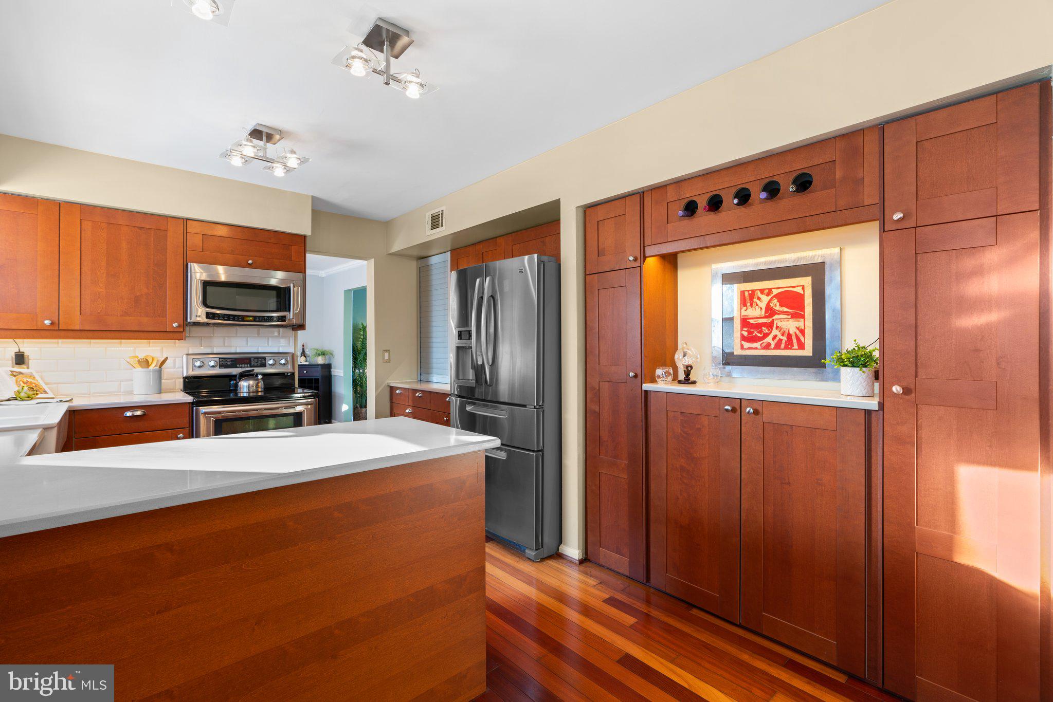 MILL CREEK SOUTH - Residential