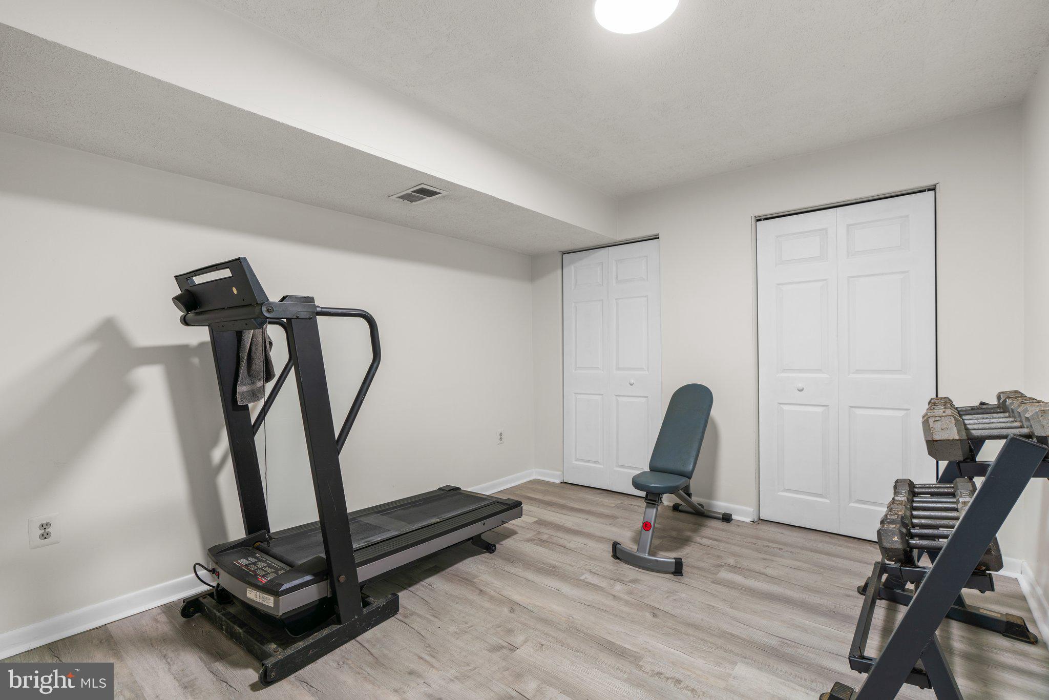 MILL CREEK SOUTH - Residential