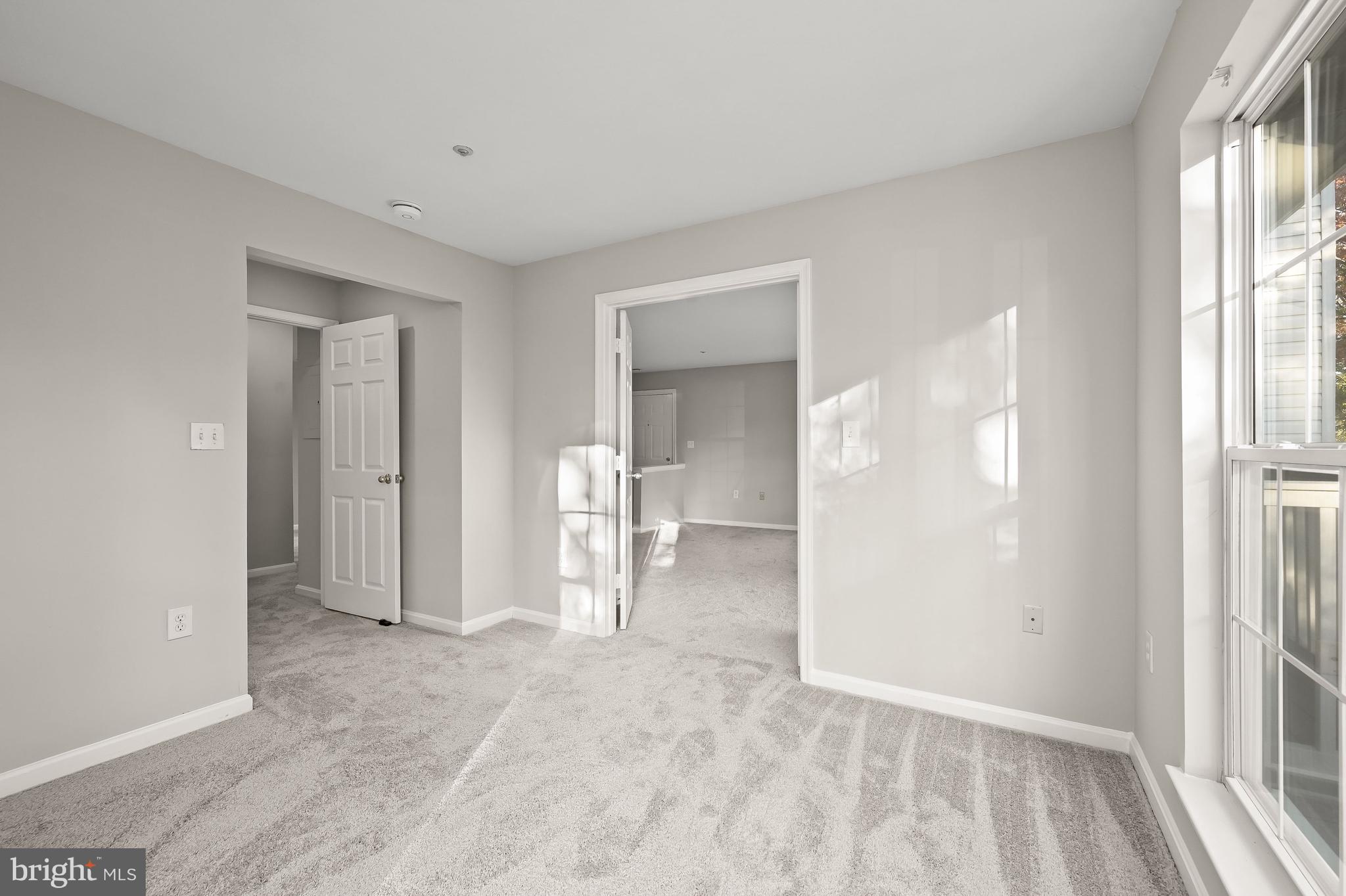 VILLAGE OF LONG REACH - Residential