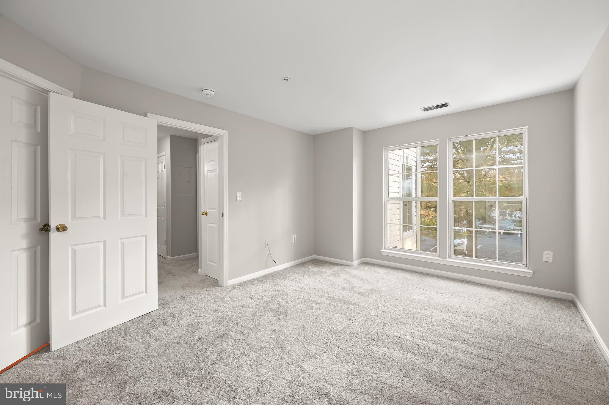 VILLAGE OF LONG REACH - Residential