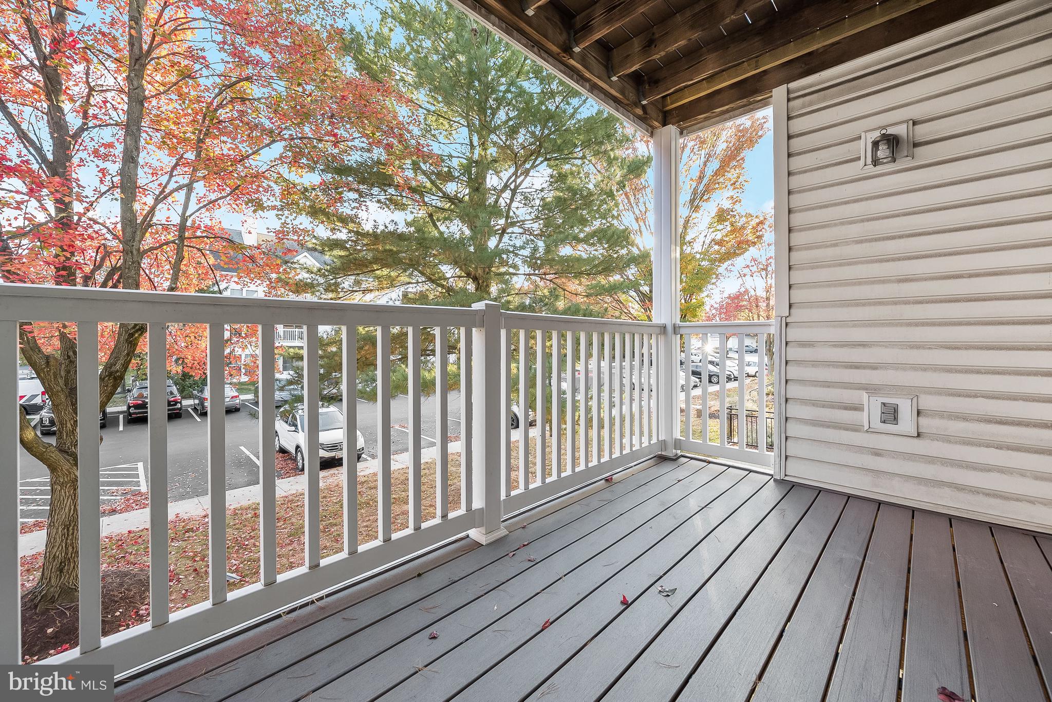 VILLAGE OF LONG REACH - Residential