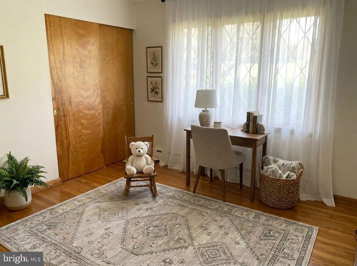 BRADDOCK ESTATES - Residential