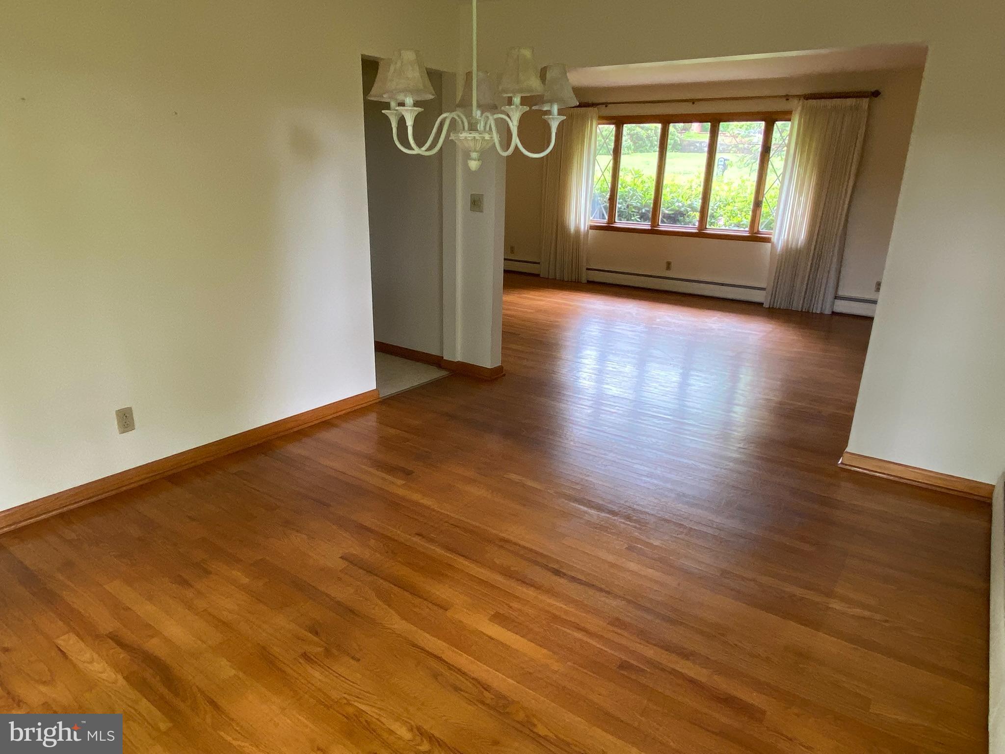 BRADDOCK ESTATES - Residential