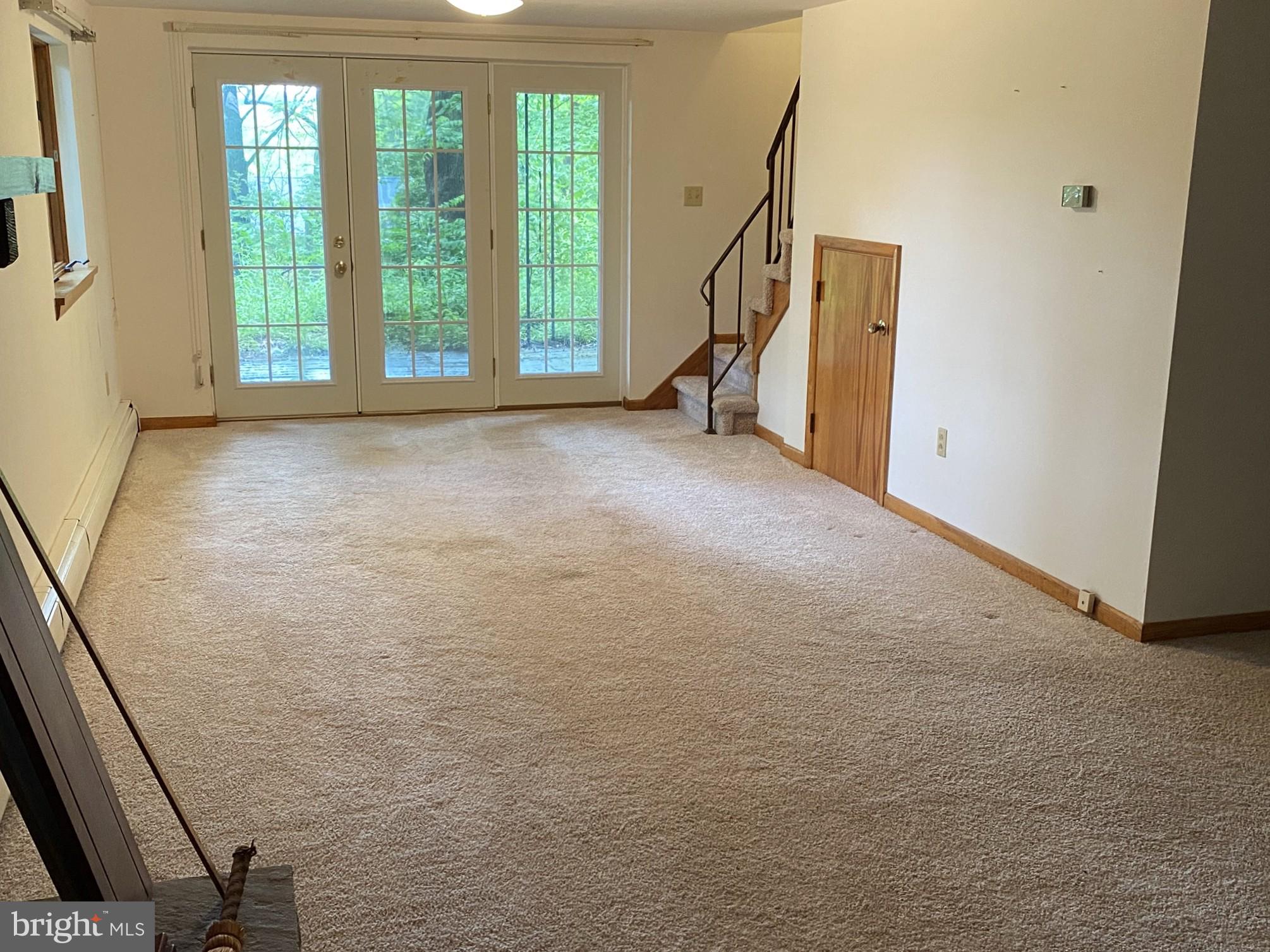BRADDOCK ESTATES - Residential