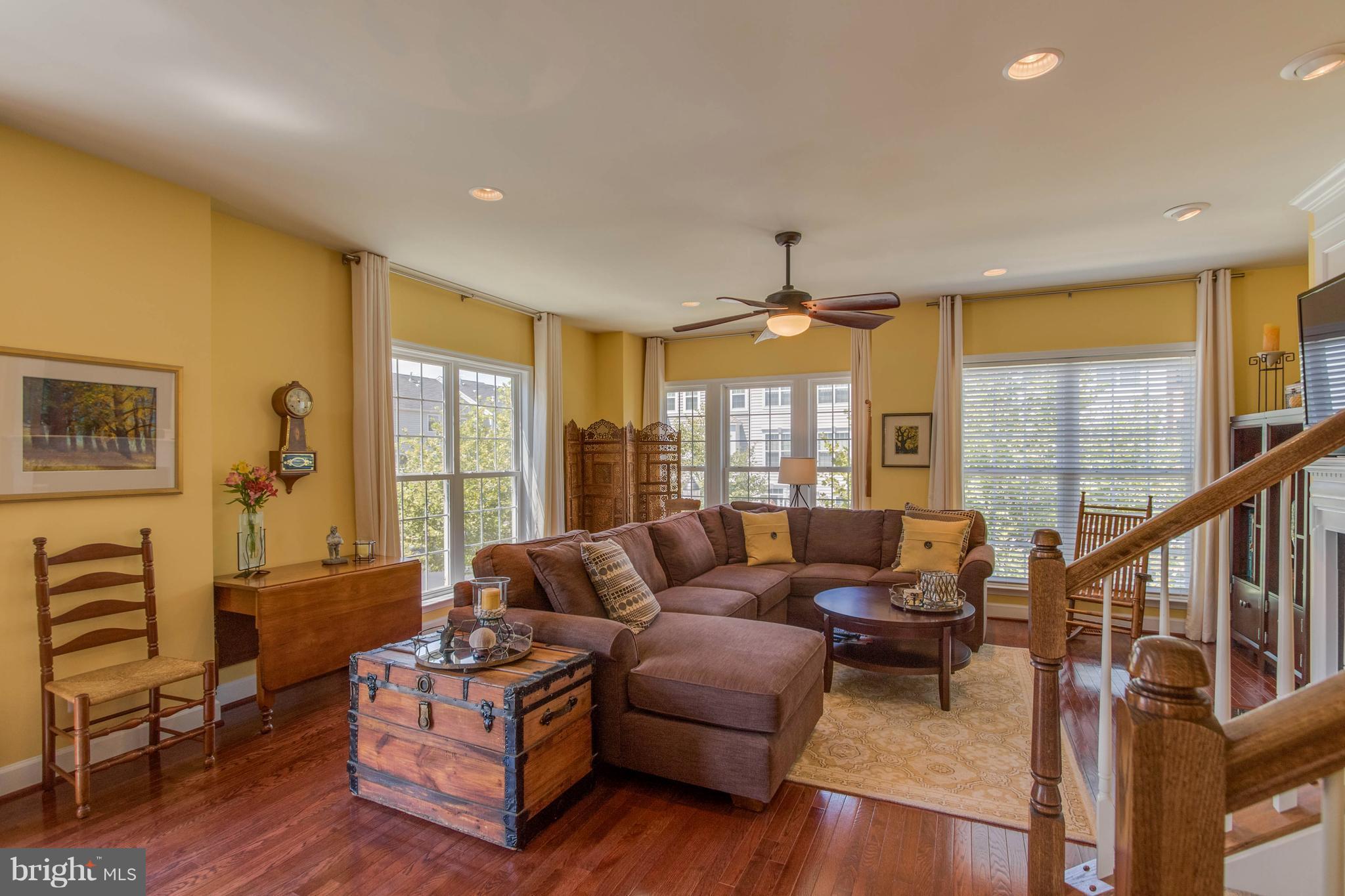 POTOMAC CLUB - Residential