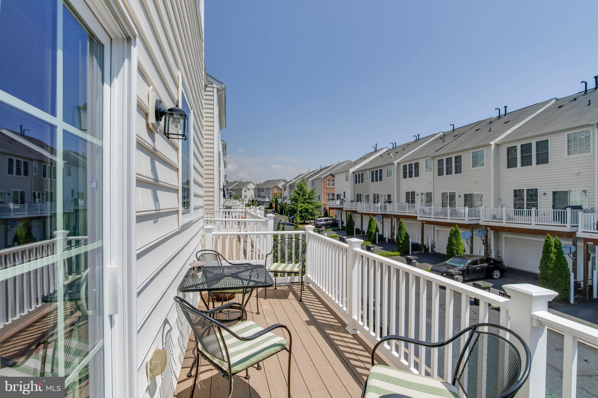 POTOMAC CLUB - Residential