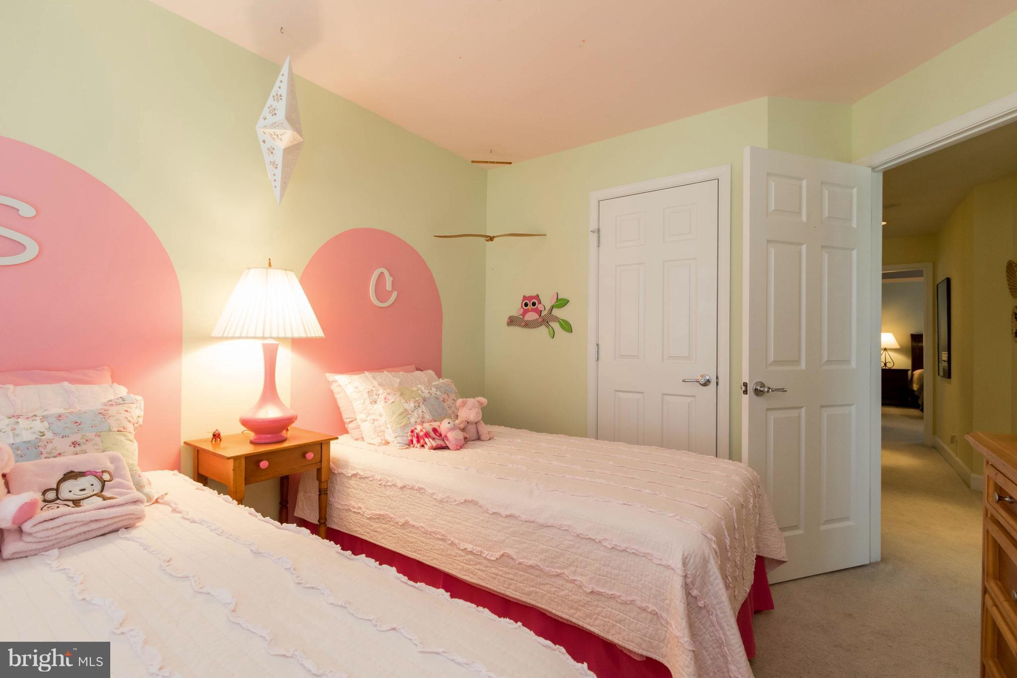 POTOMAC CLUB - Residential