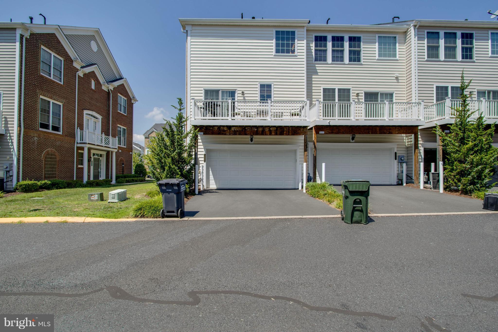 POTOMAC CLUB - Residential