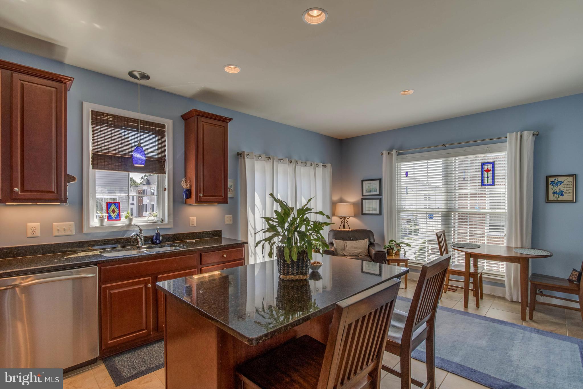 POTOMAC CLUB - Residential