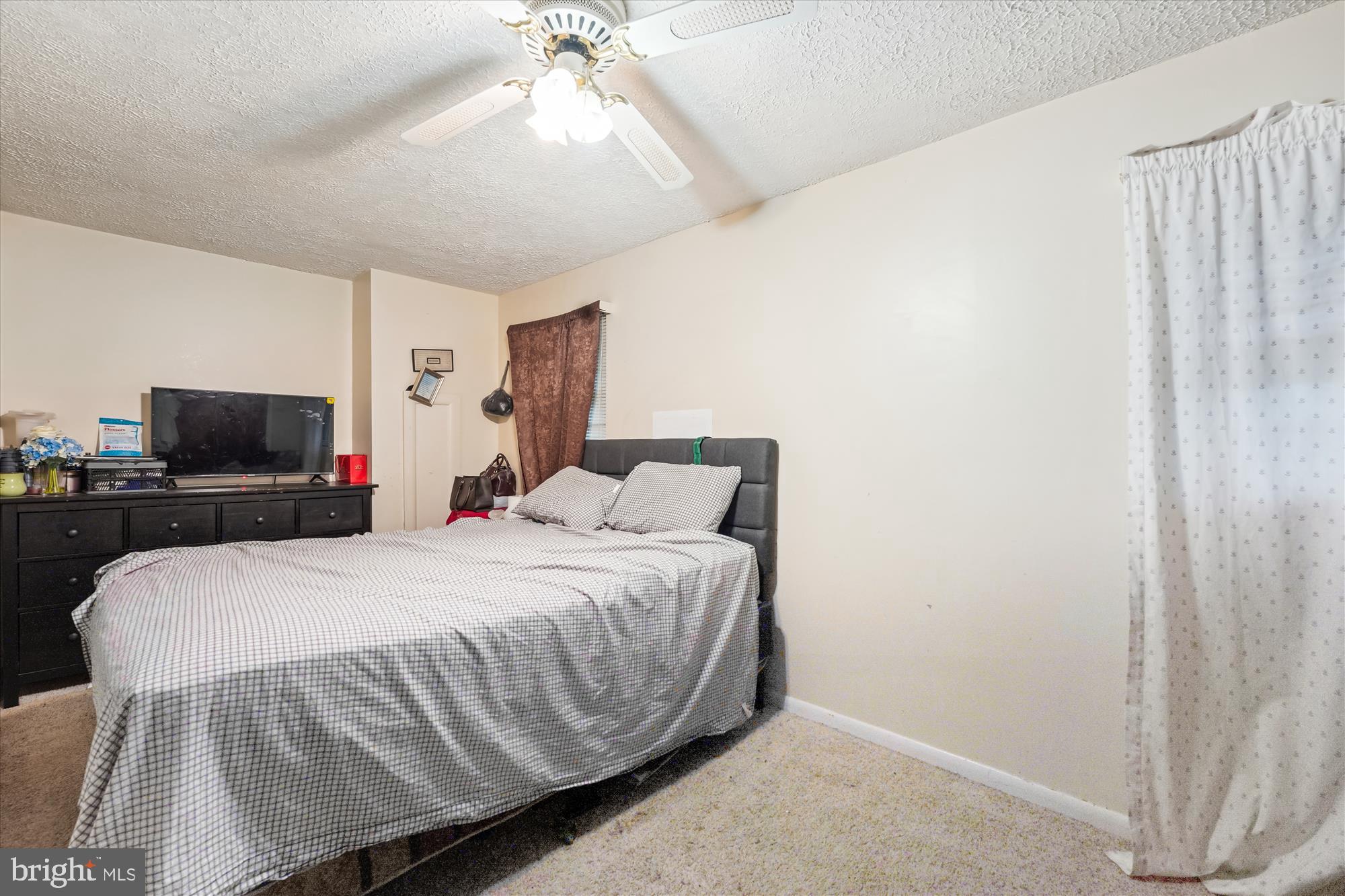 CLIFFTON ON THE POTOMAC - Residential