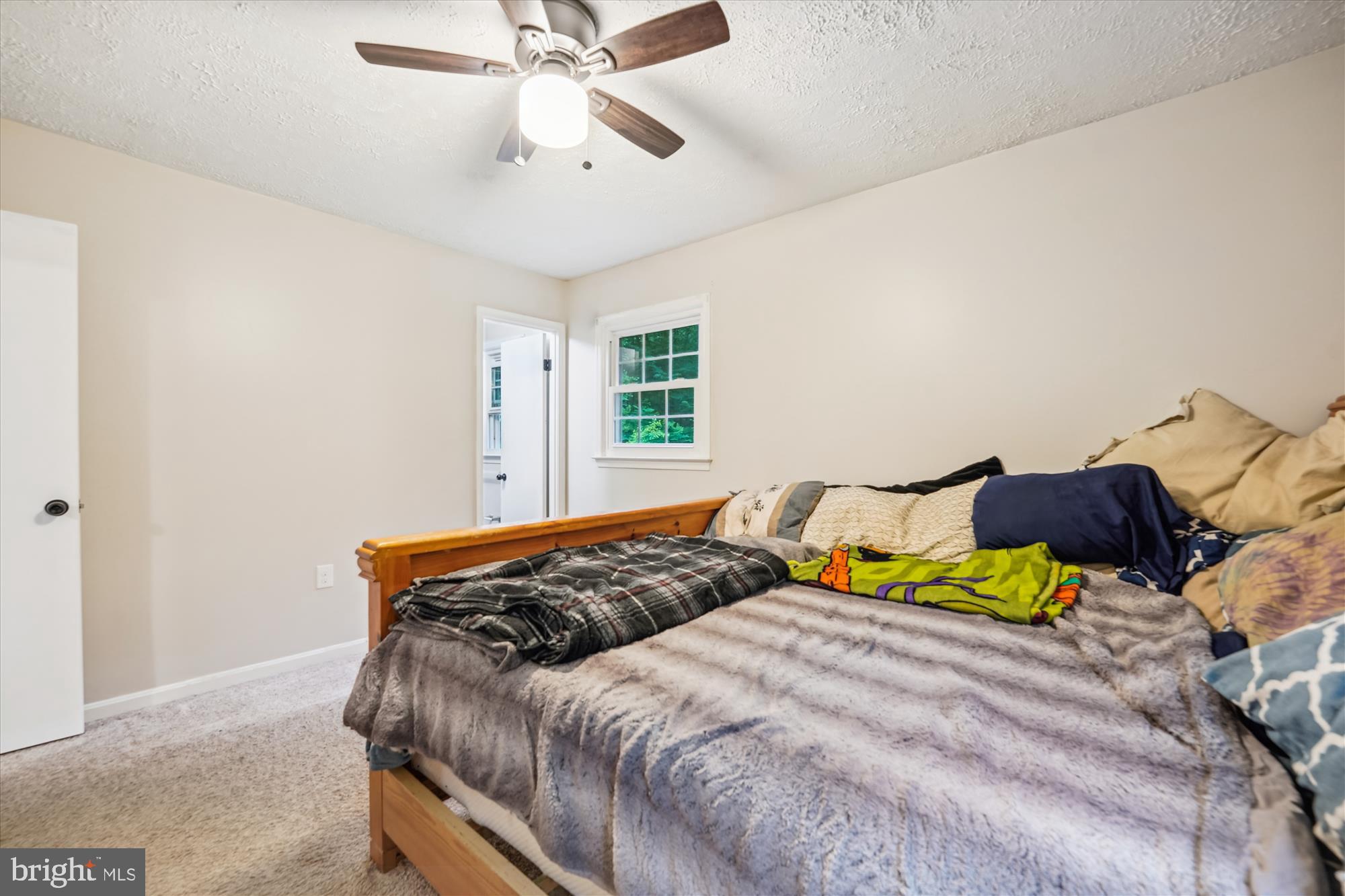 CLIFFTON ON THE POTOMAC - Residential