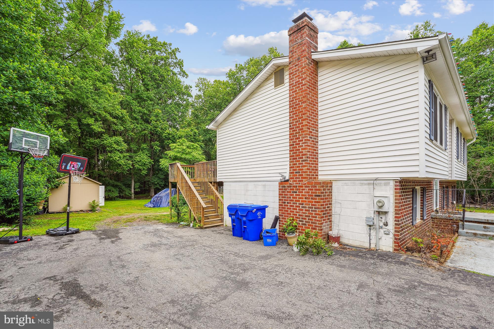 CLIFFTON ON THE POTOMAC - Residential