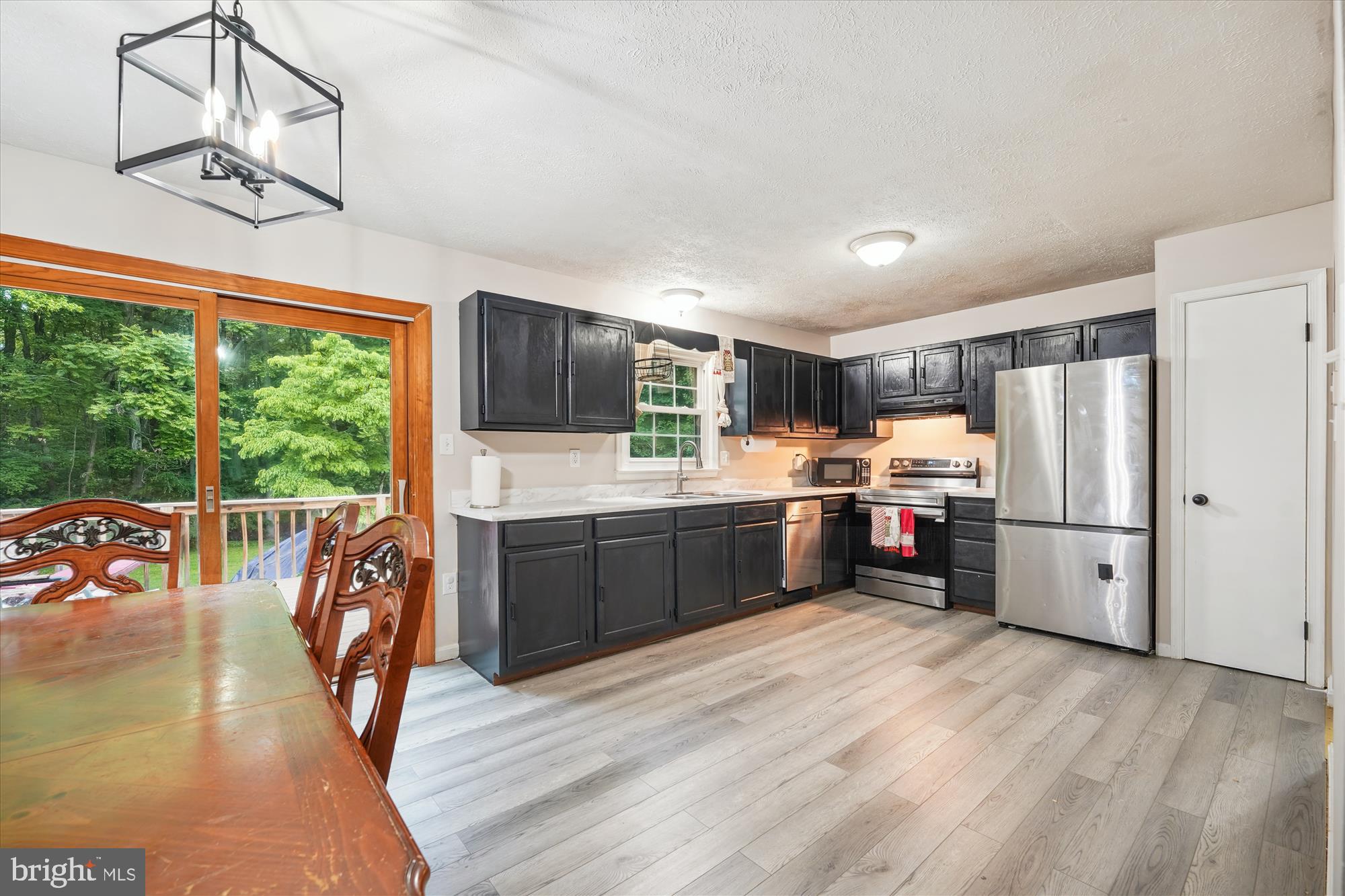 CLIFFTON ON THE POTOMAC - Residential