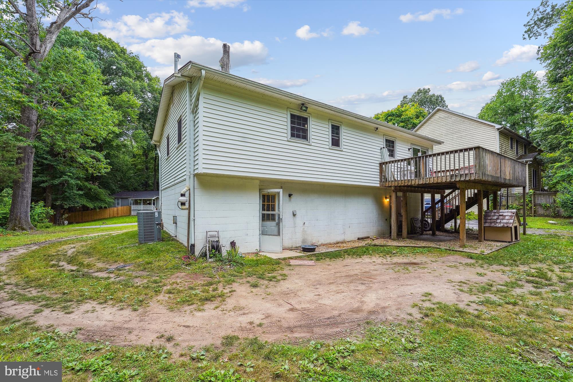 CLIFFTON ON THE POTOMAC - Residential