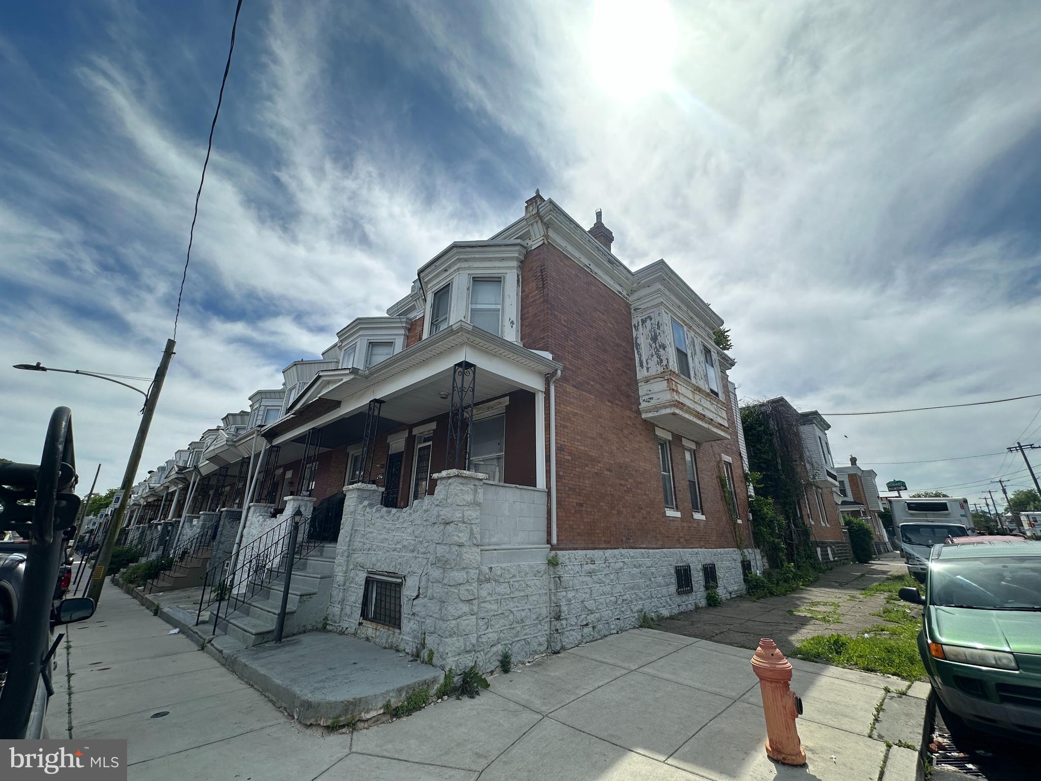 1468 N WANAMAKER STREET