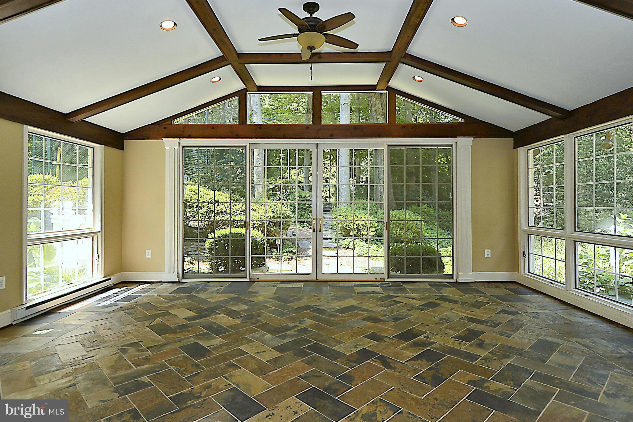 OLDE SWINKS MILL ESTATES - Residential