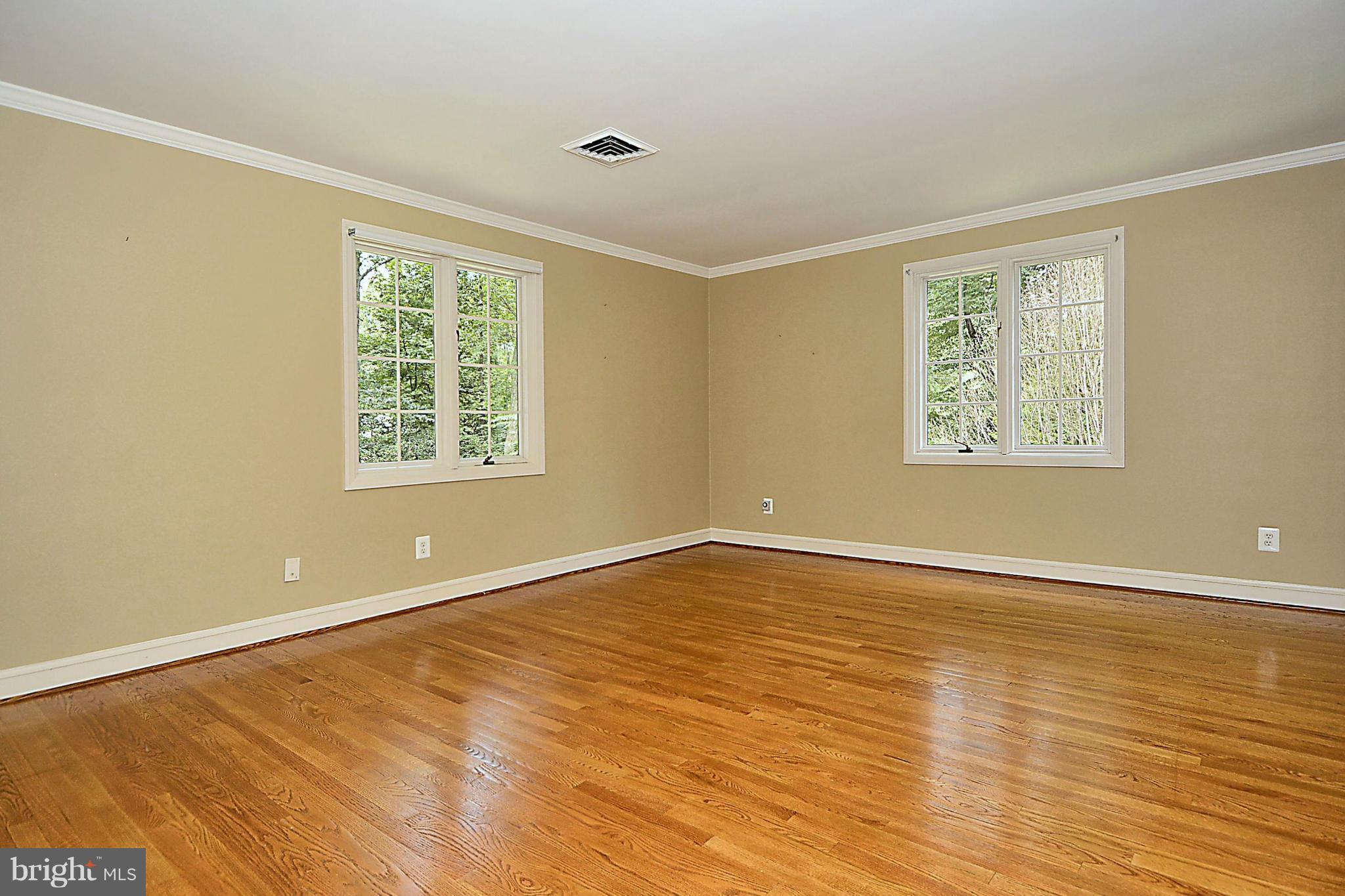 OLDE SWINKS MILL ESTATES - Residential